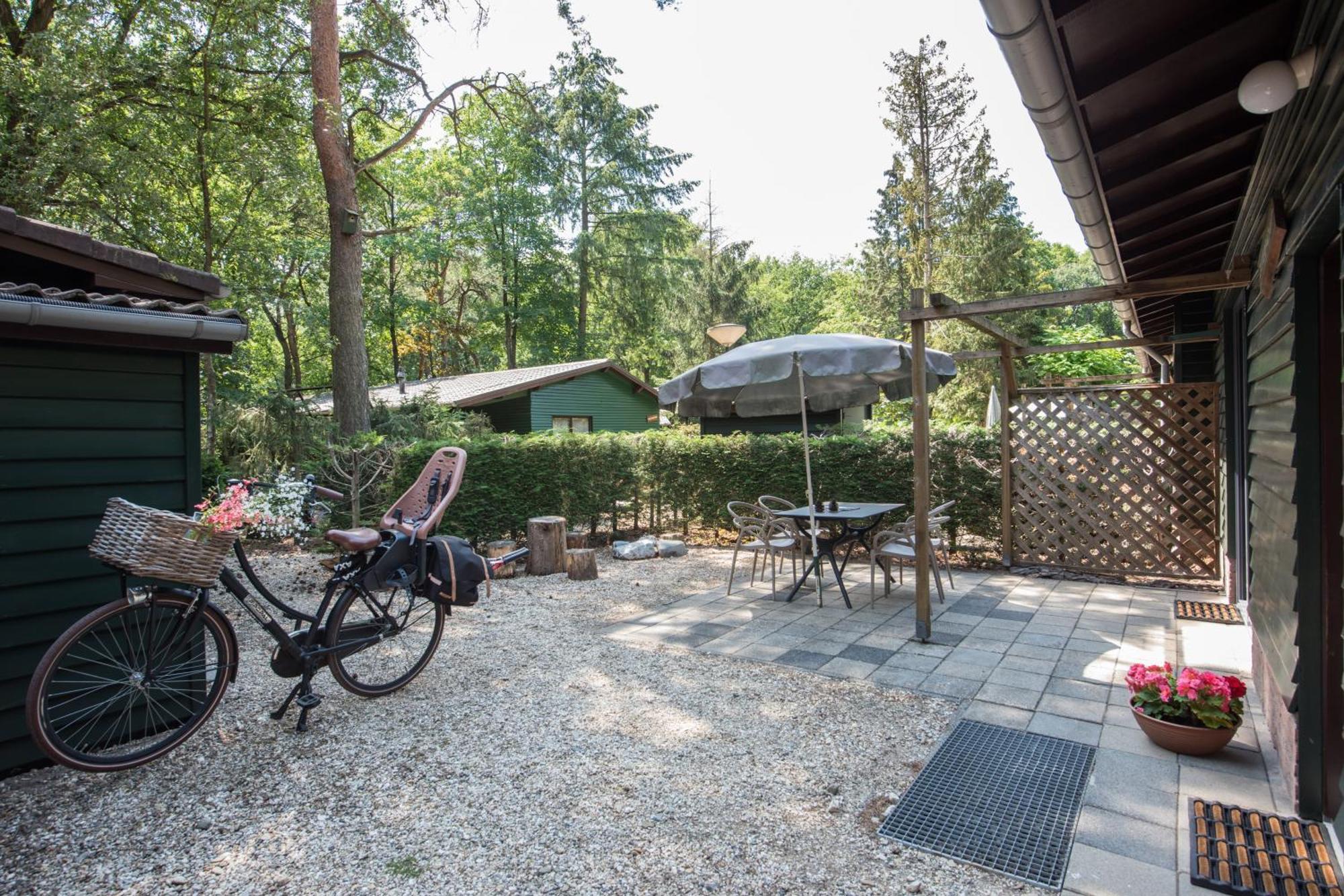 Vakantiepark Zevenbergen Heesch Exterior photo
