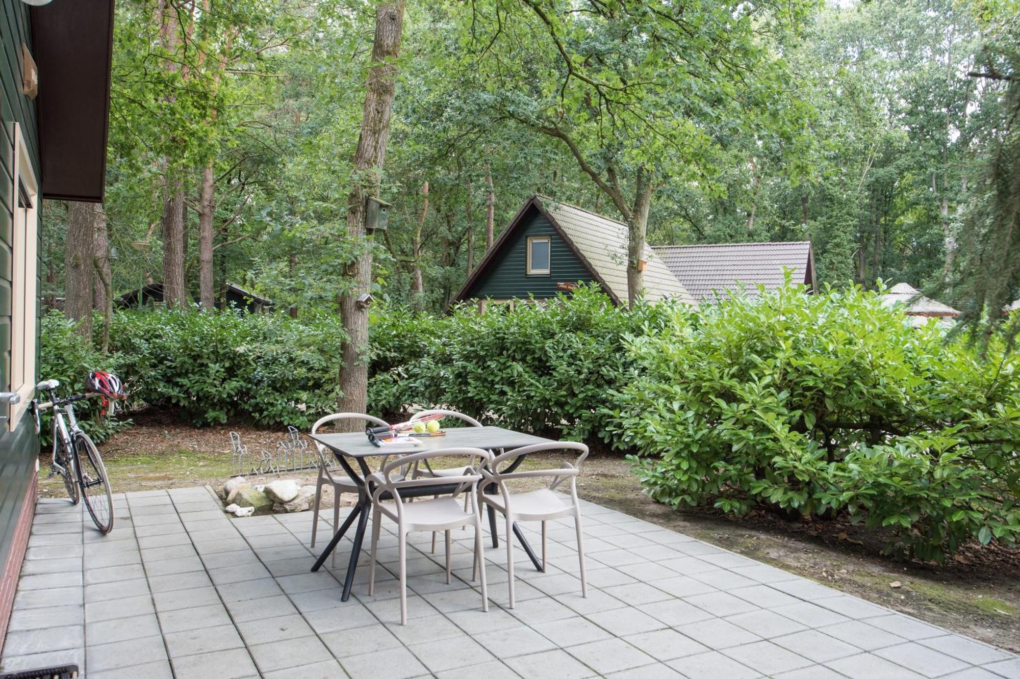 Vakantiepark Zevenbergen Heesch Exterior photo