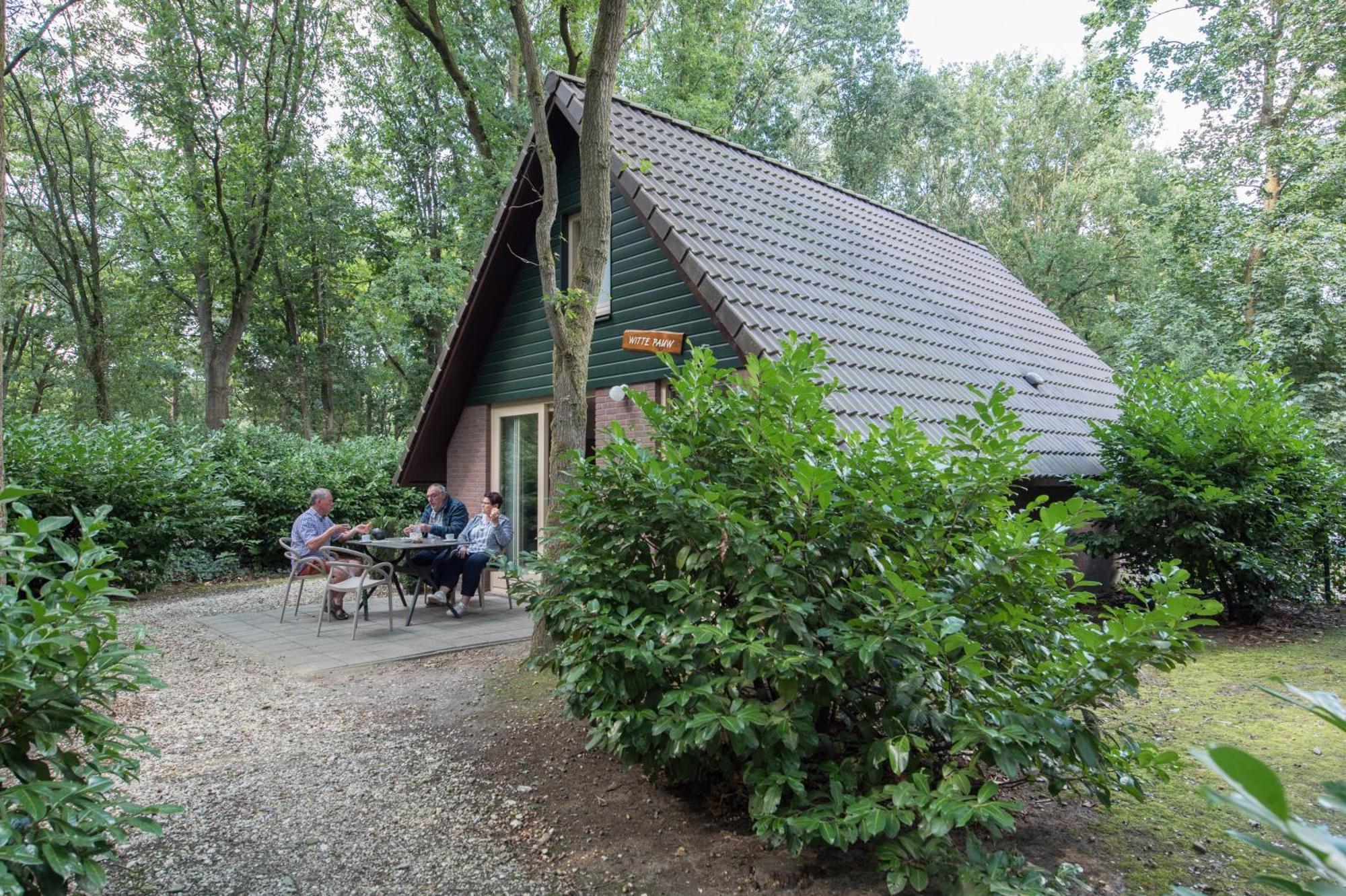 Vakantiepark Zevenbergen Heesch Exterior photo